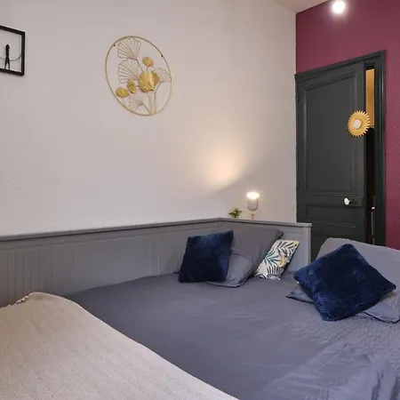 Appartamento Calme En Centre , Spacieux Et Rénové à 50m De La Place Carnot Carcassonne