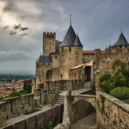 Calme En Centre Ville, 50m De La Place Carnot Appartement Carcassonne